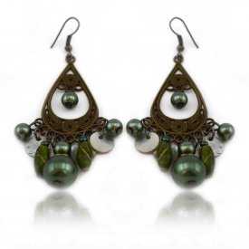 Boucles d'oreilles orientales "Perles" en métal argenté, nacre et perles
