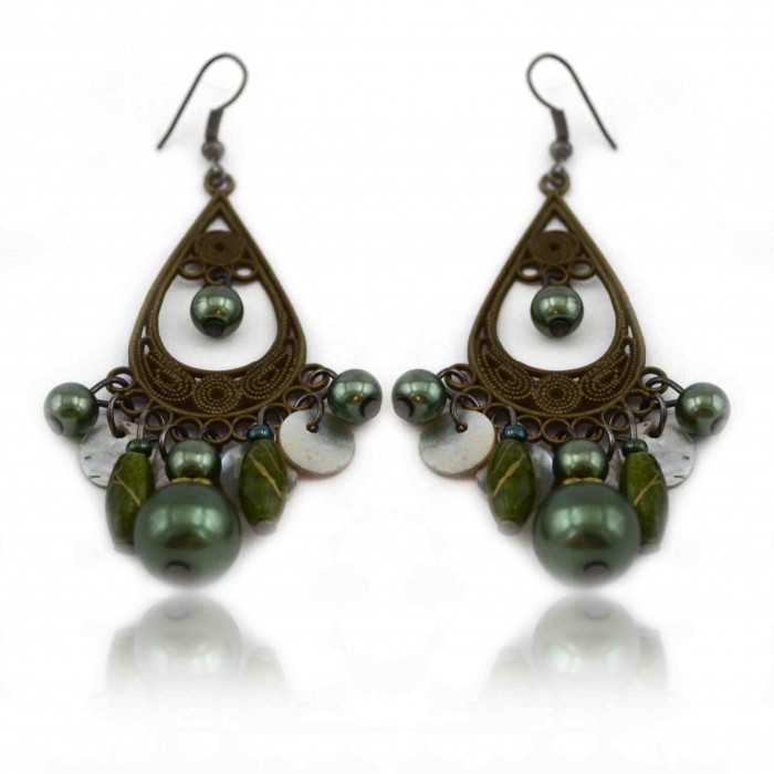 Boucles d'oreilles orientales "Perles" en métal argenté, nacre et perles