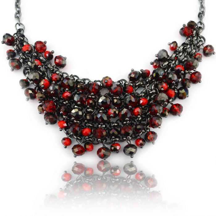 Collier "Ikita - Red Pearls" en perles de verre