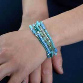 Bracelet "Ikita - Shiny" en métal argenté et perles