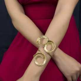 Bracelet "Opus 4 - Héra" en métal doré peint