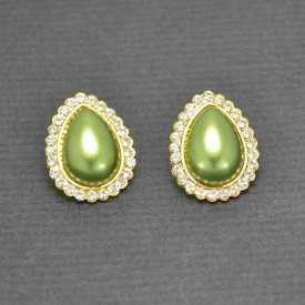 Boucles d'oreilles "Pearl" en métal doré, perle et strass | Les Bijoux de Camille, bijoux fantaisie pas chers