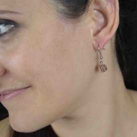 Boucles d'oreilles fantaisie "Shell" en nacre | Les Bijoux de Camille, bijoux fantaisie pas cher